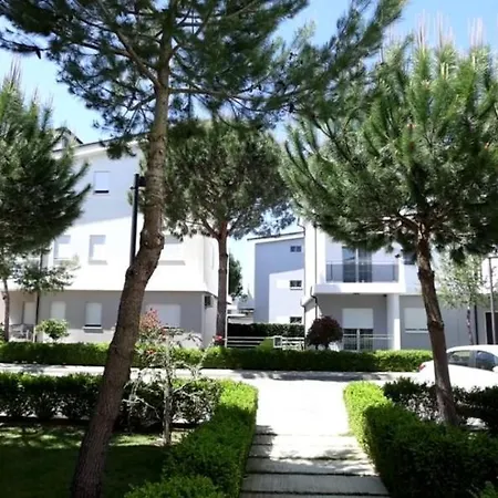 فندق مبيت وإفطار Primavera Lalez