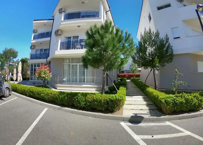 Frühstückspension Primavera Lalez